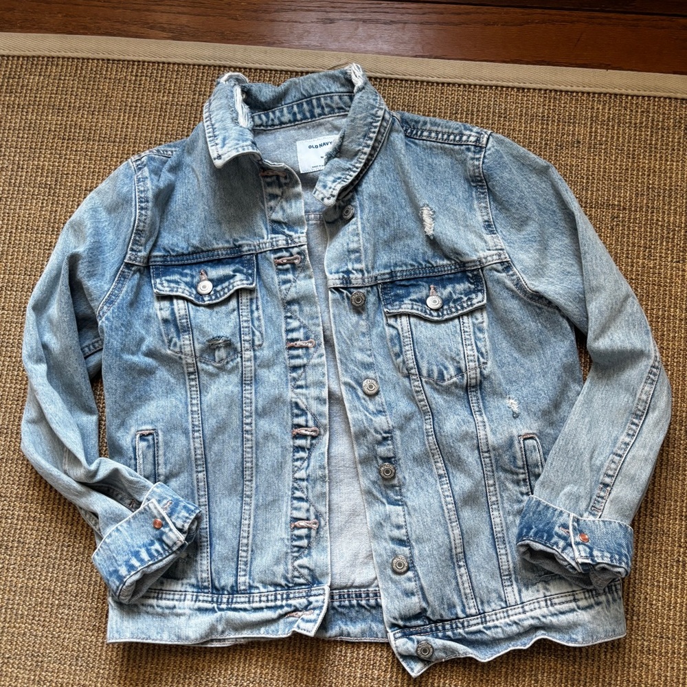Women’s Old Navy Distressed Denim Jacket Size Medium